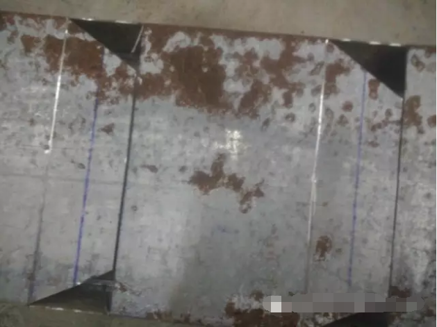 電纜橋架兩個45°彎頭組合成90°彎頭的制作方法(圖5) 電纜橋架兩個45°彎頭制作90°彎頭制作方法4